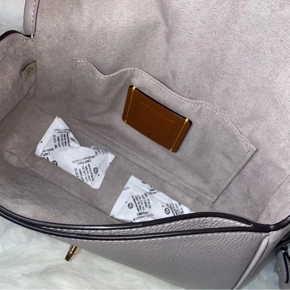 Coach 🤍 leather purse Hadley Shoulder Bag New with tags - Picture 10 of 15